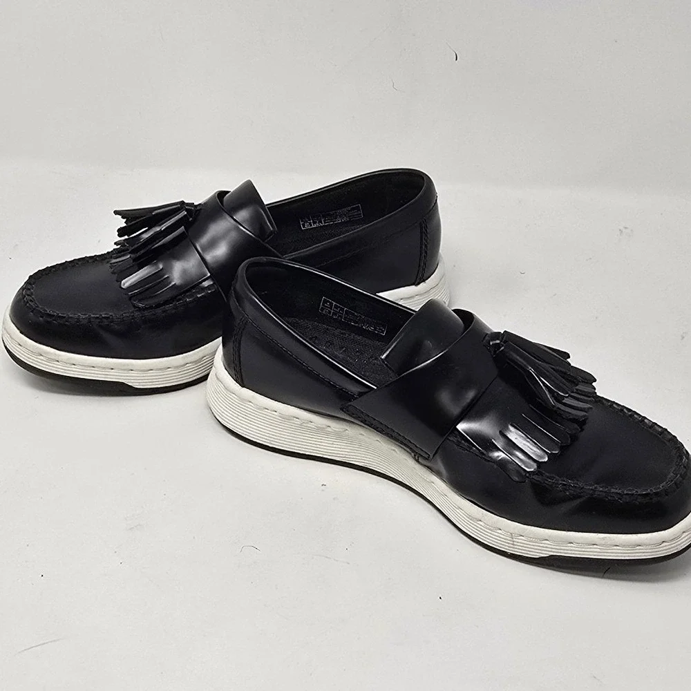 Dr Martens women 8 Edison Kiltie Tassel loafer Temperley leather black